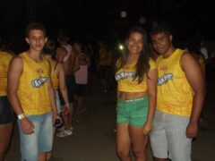 Oktober 10 Anos